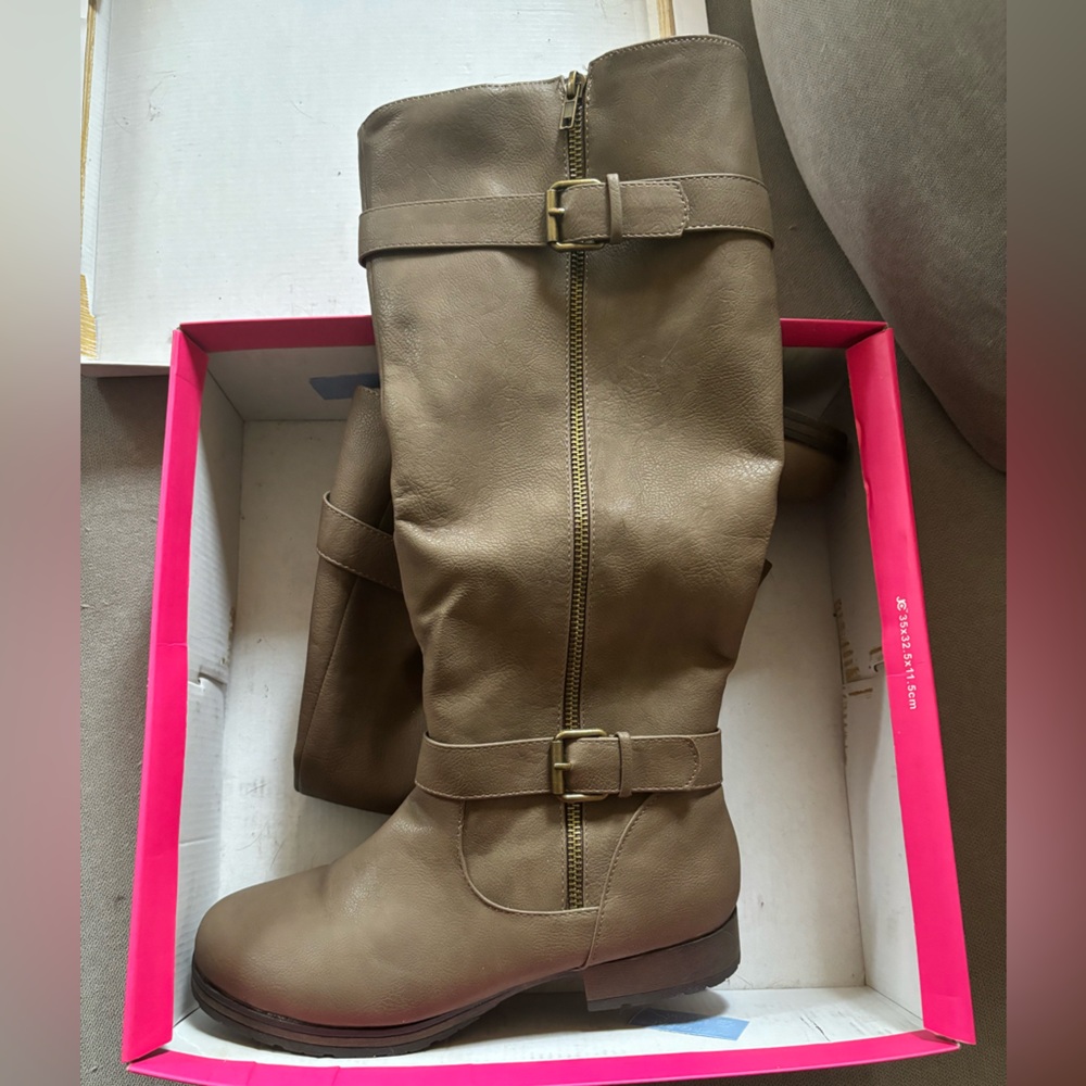 MOVING SALE Lined Tall Boots